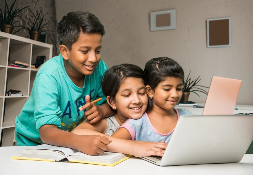 Indian Student Learning Arabic Math Hindi Online